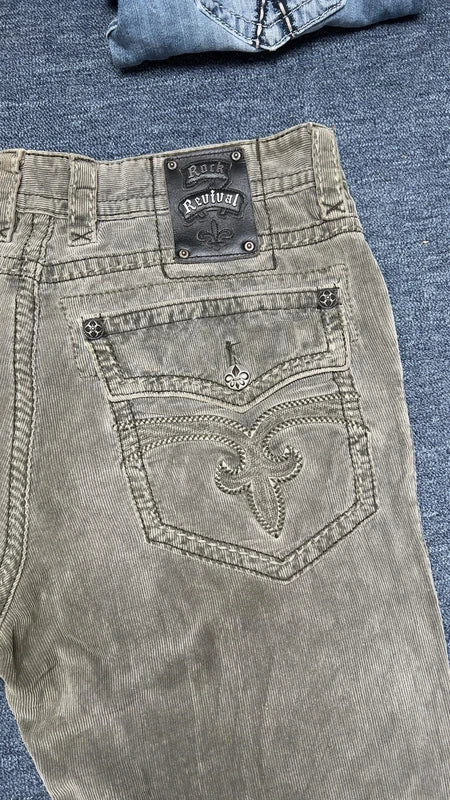 Rock Revival Cordhose W33 Grau Y2K Vintage Straight Leg Corduroy Biker Style